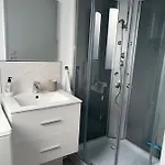 Un Havre De Paix En Plein Coeur De Pres Chu דירה *