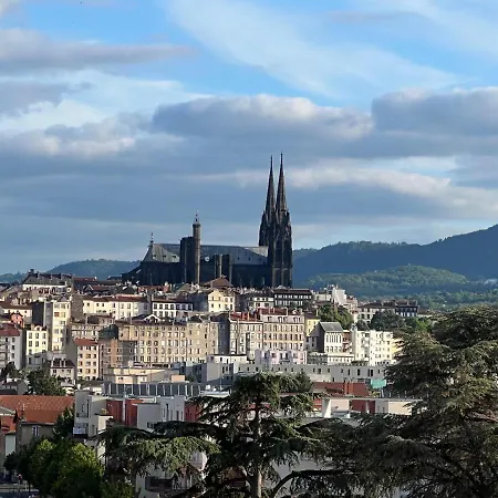 Un Havre De Paix En Plein Coeur De Pres Chu Holiday home *